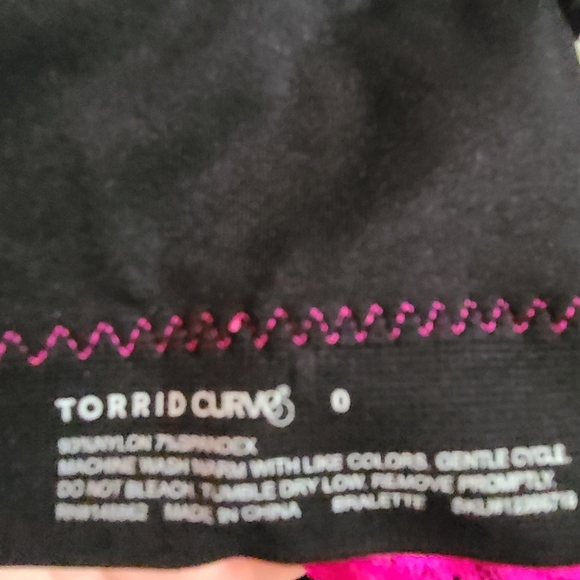 Torrid curve bralette 5 items $10 - Picture 9 of 9
